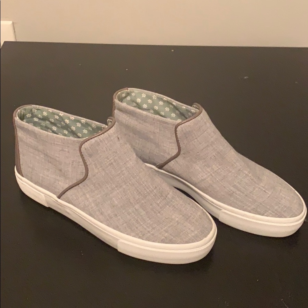 ED By Ellen Size 6 Casual Sneakers